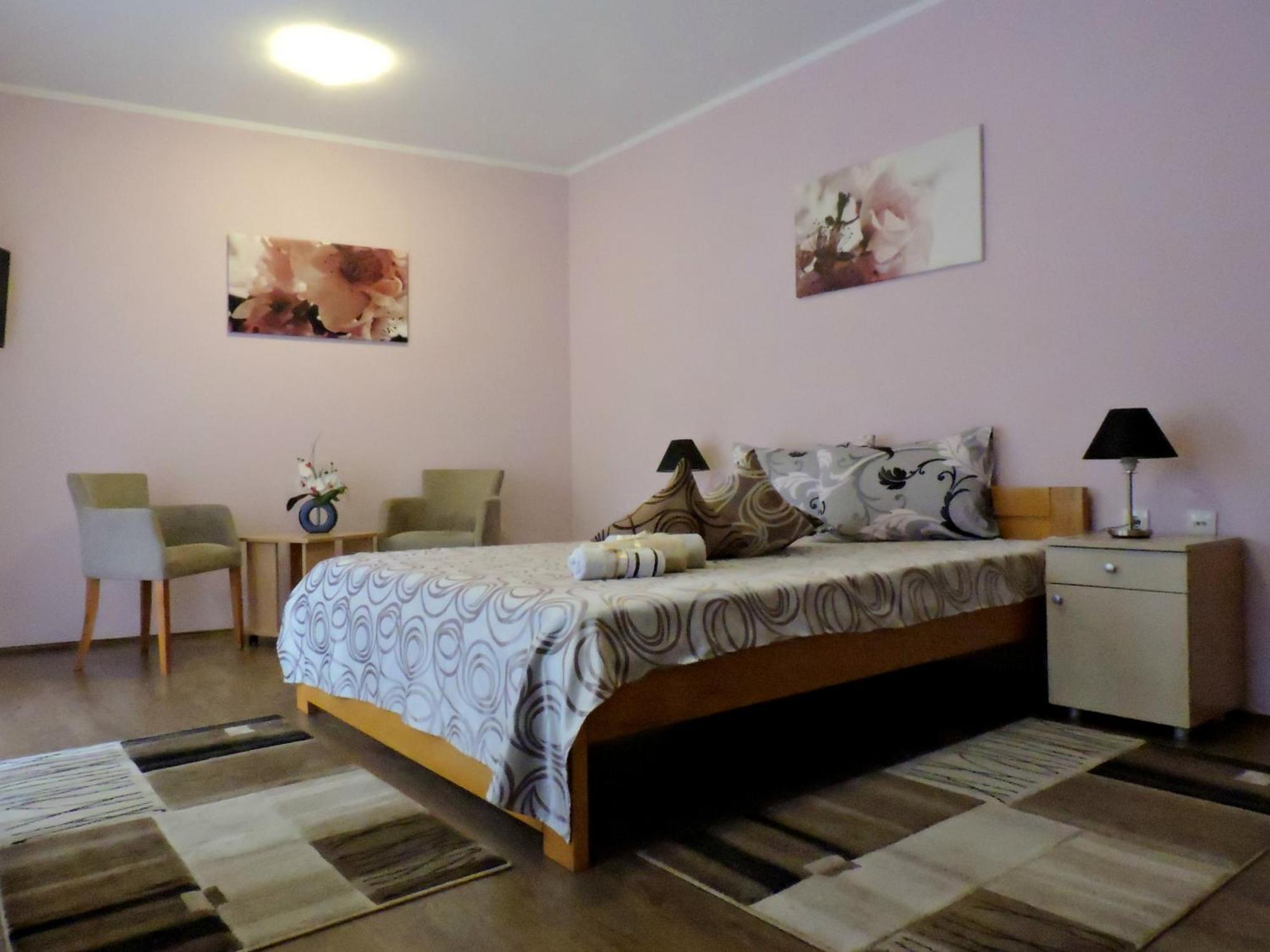 Sremska Kamenica B&B Zmajevo Gnezdo 021 المظهر الخارجي الصورة