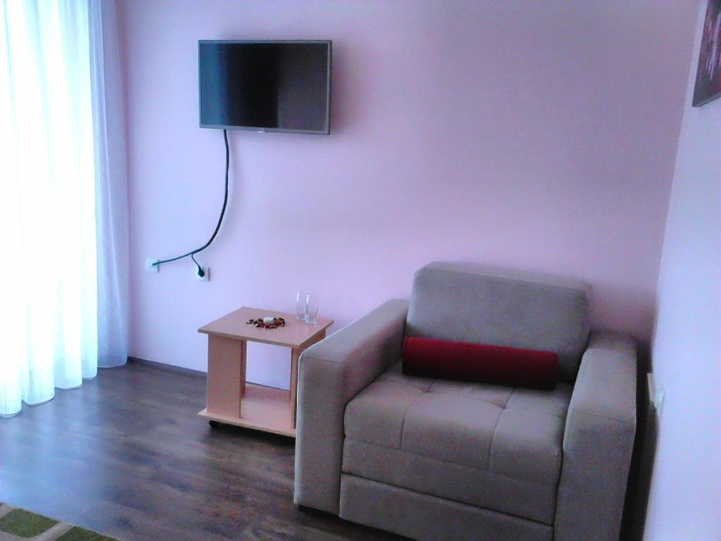 Sremska Kamenica B&B Zmajevo Gnezdo 021 المظهر الخارجي الصورة